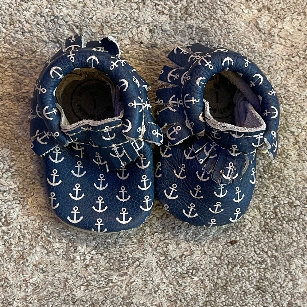 Freshly Picked Navy and White Anchor Baby Moccasins